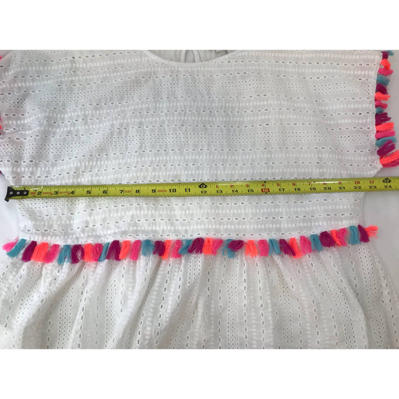 Andree by Unit Eyelet White Cotton Top Neon Multicolor Fringe Tassels Size 1X - Picture 10 of 11